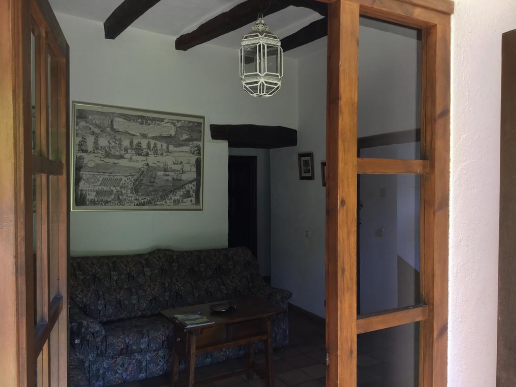 Mas Pardas Санта-Пау Экстерьер фото